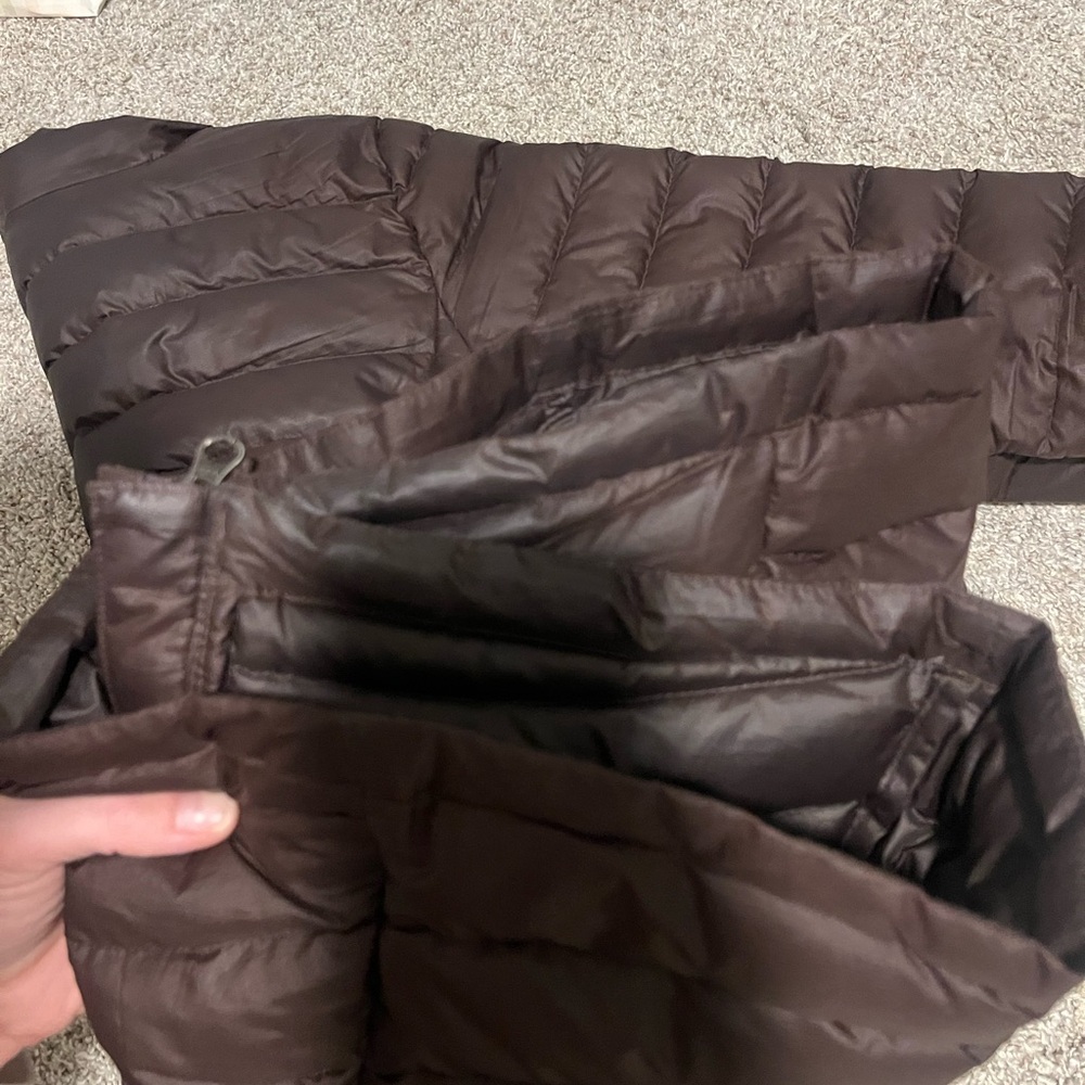 Women's Brown Puffer Jacket - Picture 5 of 9